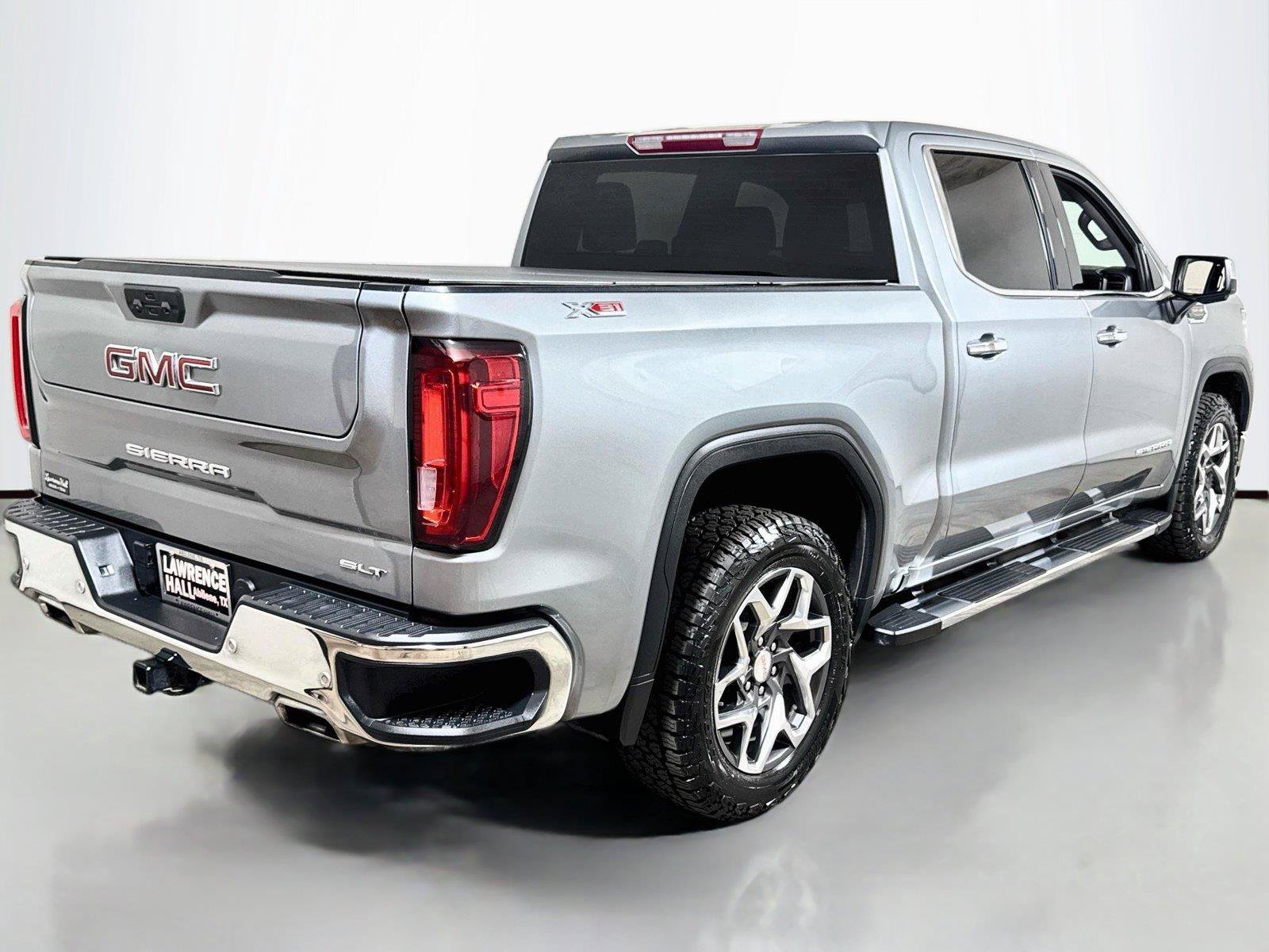 Certified 2023 GMC Sierra 1500 SLT AWD/4WD image 4