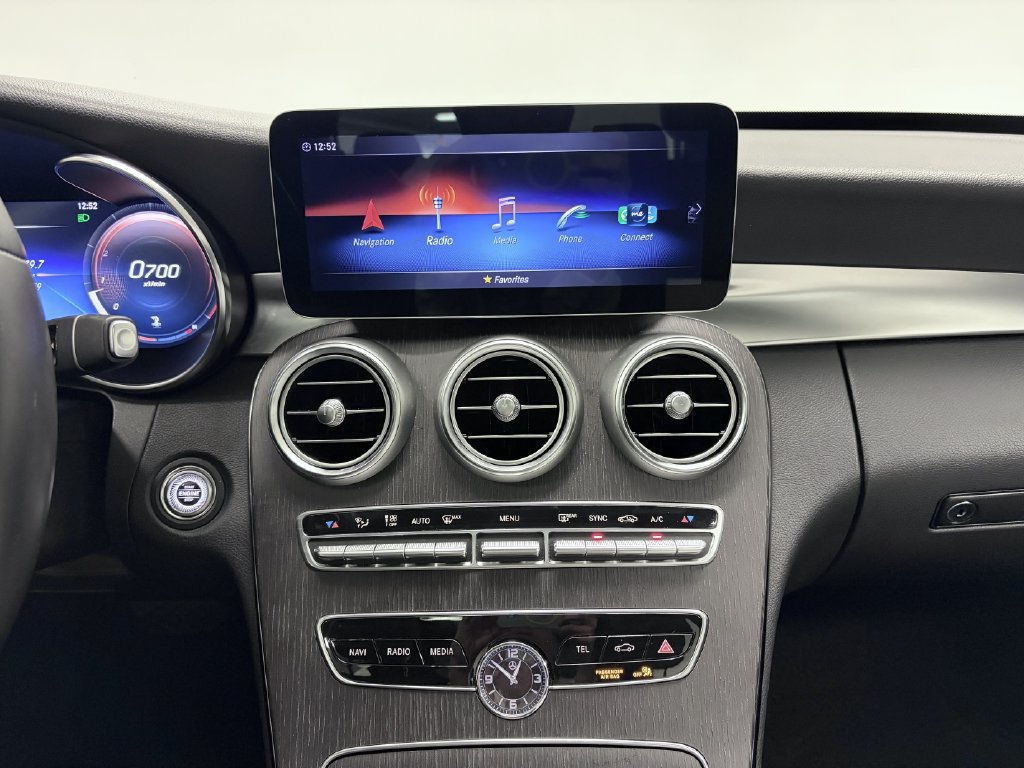 Certified 2021 Mercedes-Benz C 300 4MATIC Sedan image 20