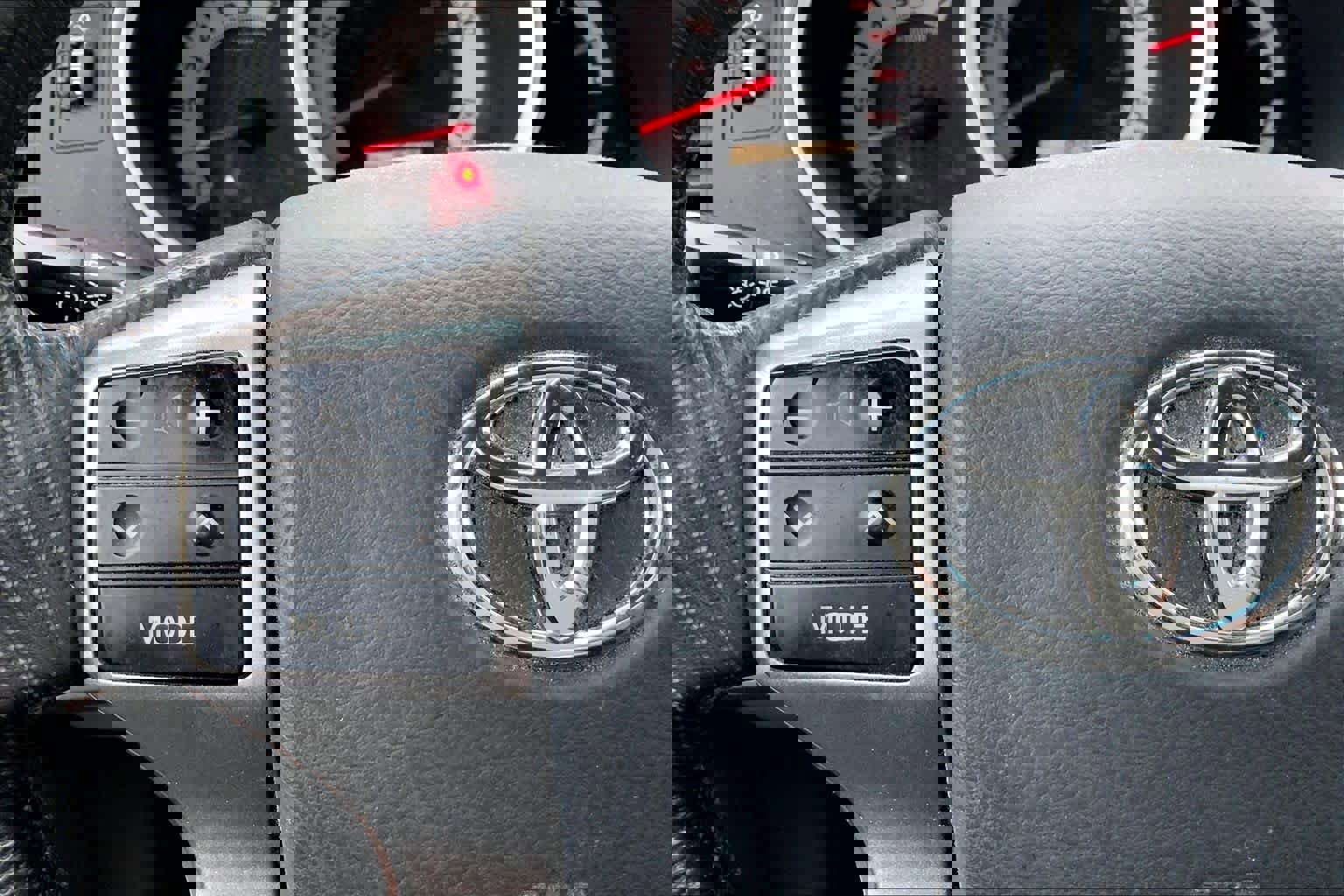 Used 2013 Toyota Tacoma 4x4 Double Cab w/ TRD Sport Pkg image 24