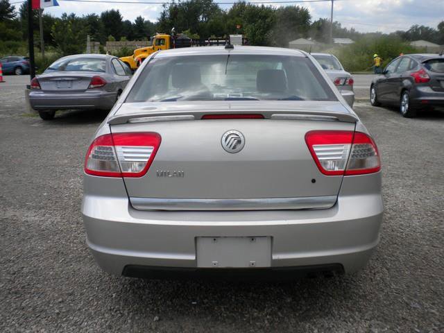 Used 2008 Mercury Milan image 8