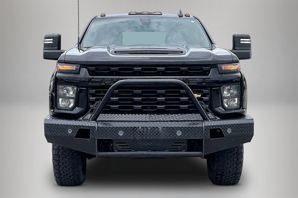 Used 2022 Chevrolet Silverado 2500 Custom w/ Custom Value Package AWD/4WD image 3