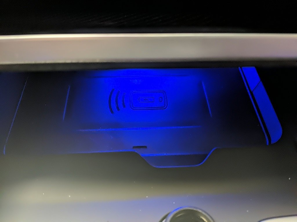 Used 2024 BMW X7 M60i w/ Executive Package image 30