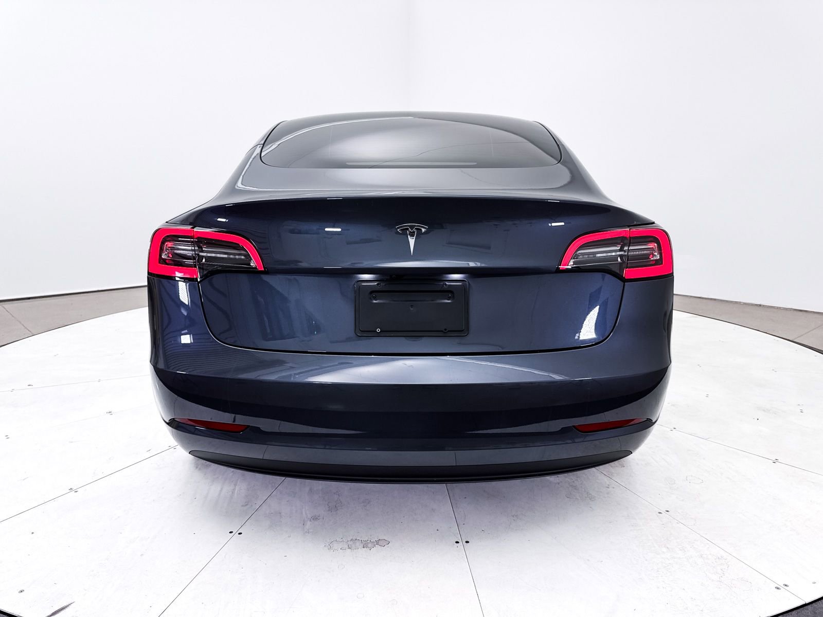 Used 2023 Tesla Model 3 Standard Range RWD image 17