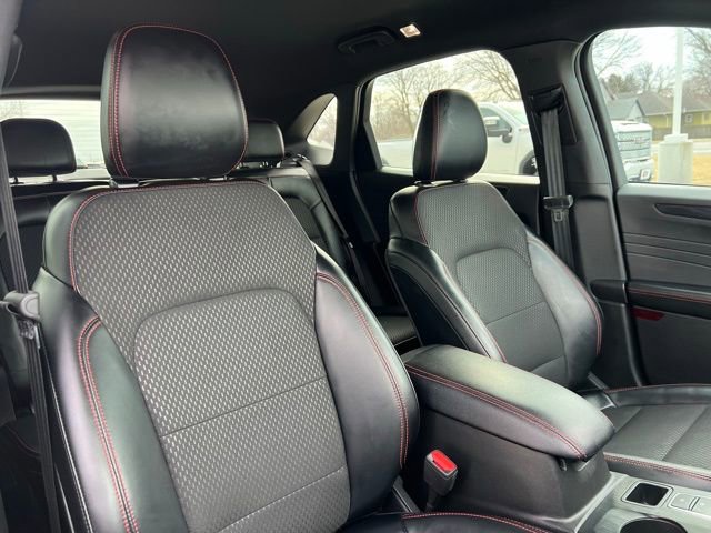 Used 2025 Ford Escape ST-Line Select w/ Tech Pack #1 image 11