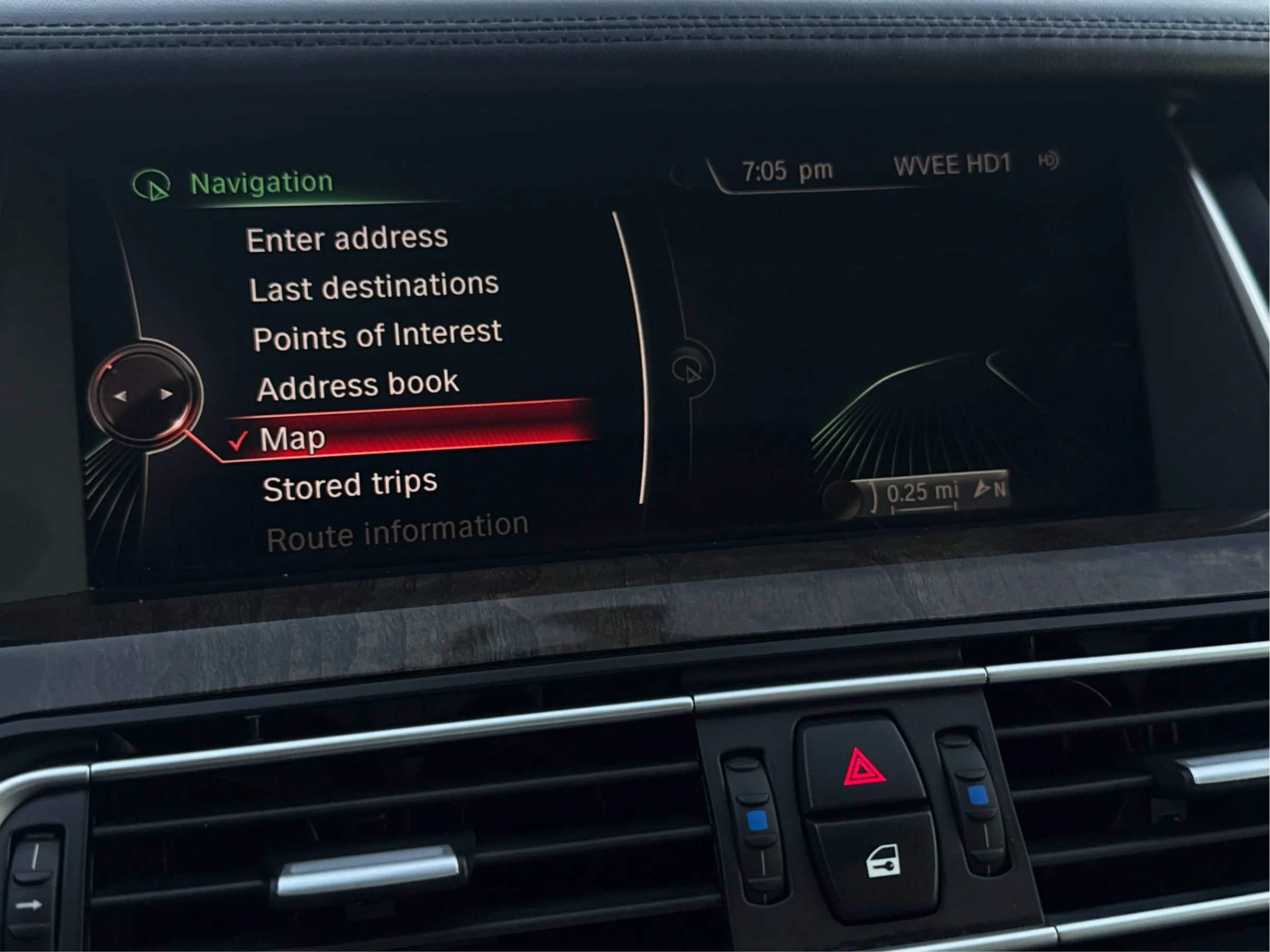 Used 2015 BMW 750Li RWD image 42