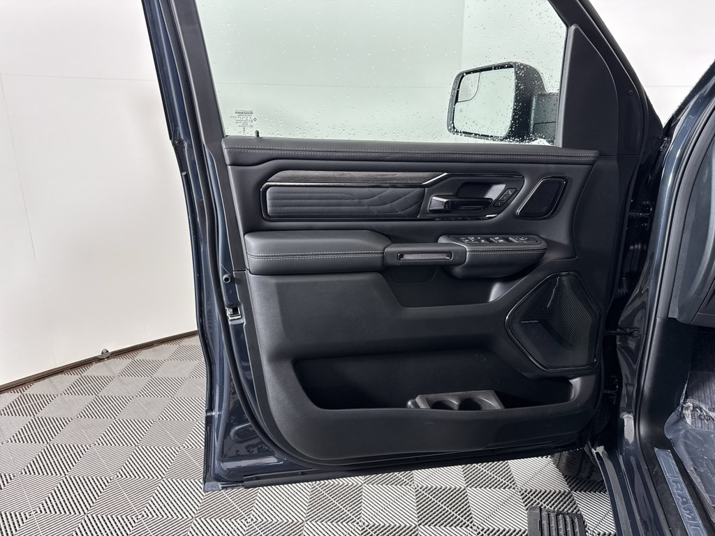 New 2026 RAM 1500 Limited w/ Body Color Bumper Group AWD/4WD image 31
