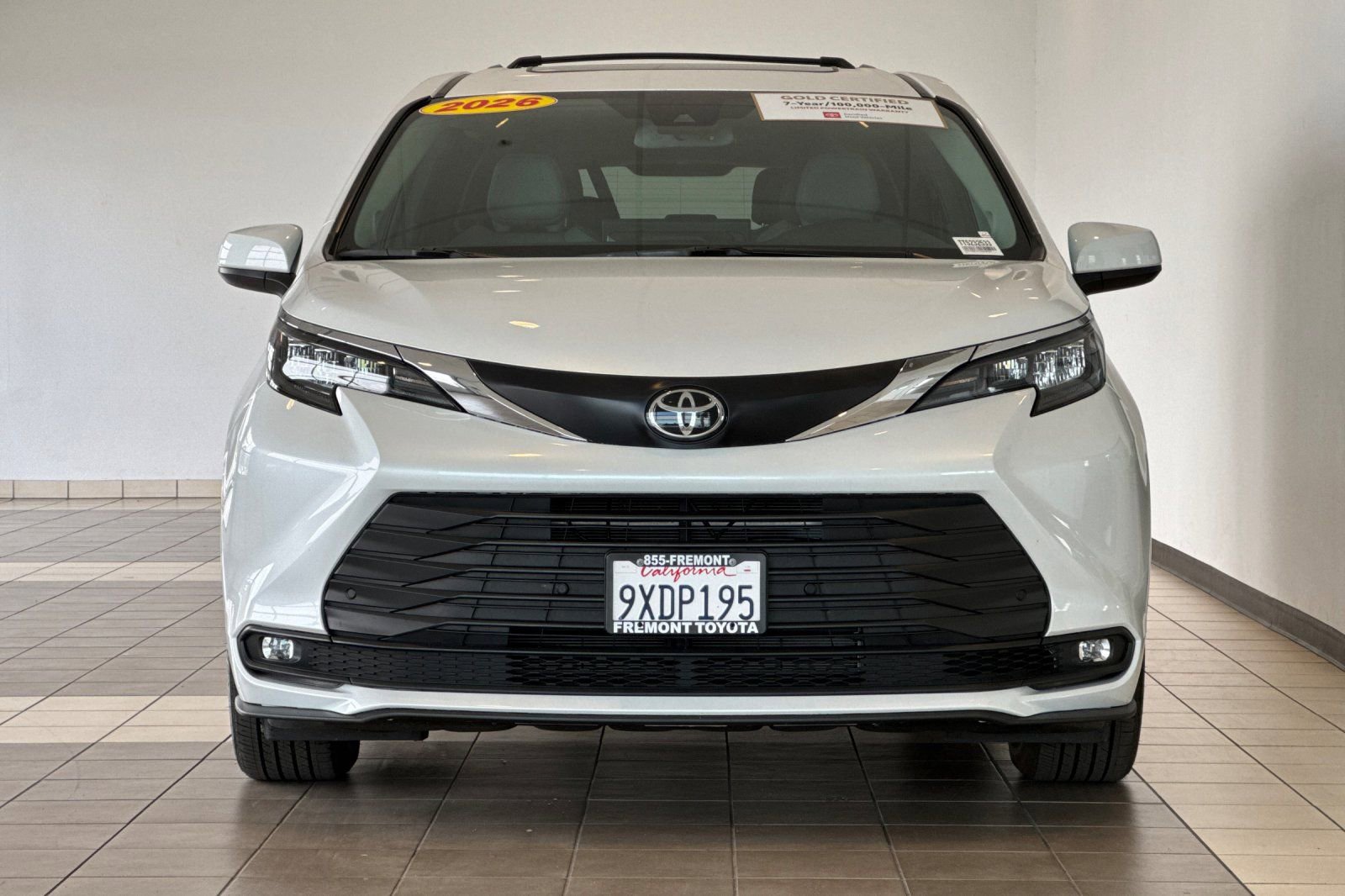 Certified 2026 Toyota Sienna XLE AWD/4WD image 9