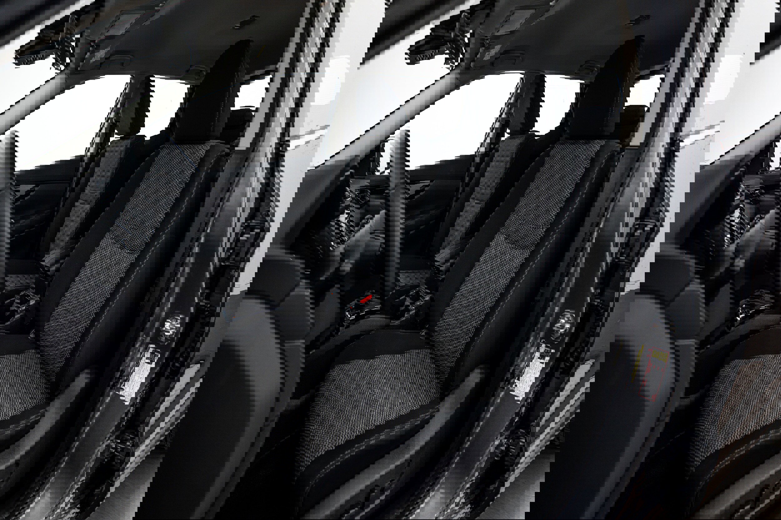 Used 2020 Nissan Rogue Sport SV w/ All-Weather Package image 16