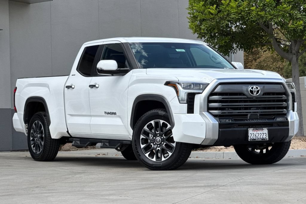 Used 2024 Toyota Tundra Limited AWD/4WD image 2
