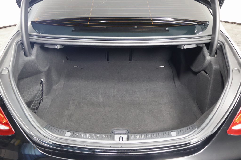 Used 2019 Mercedes-Benz E 300 image 14