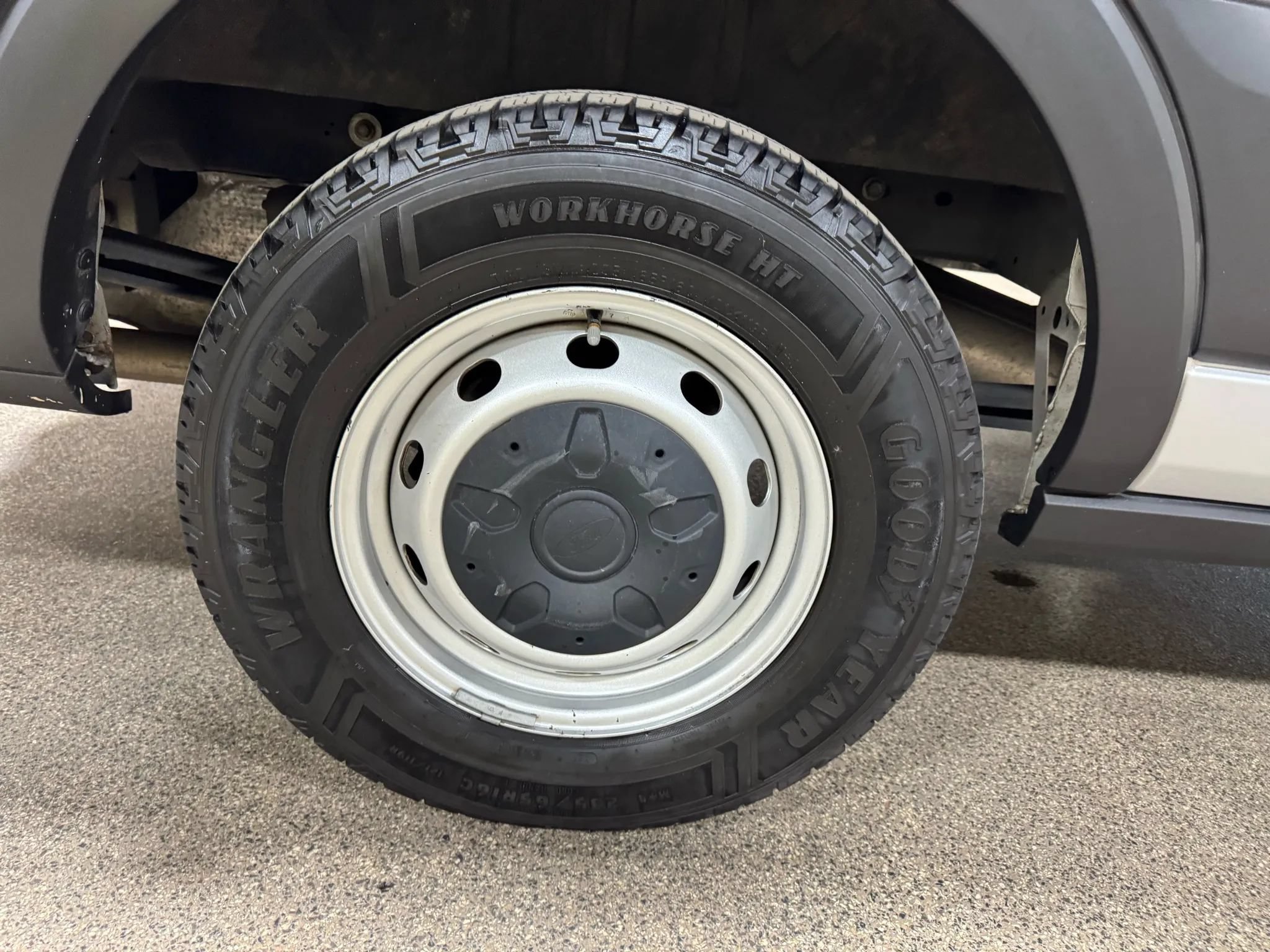 Used 2019 Ford Transit 350 XL RWD image 45