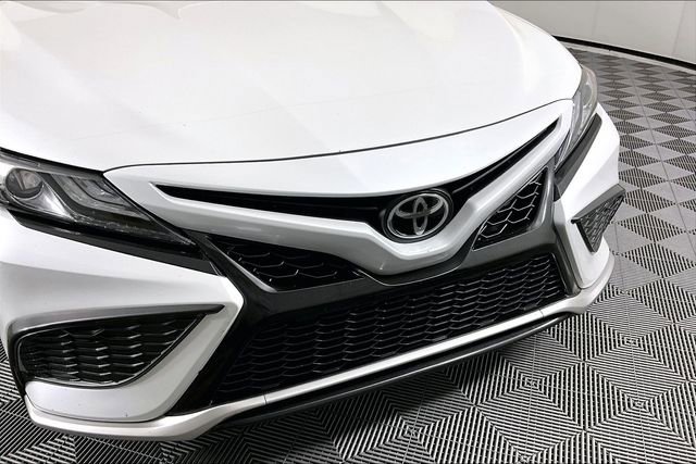 Used 2021 Toyota Camry XSE image 29