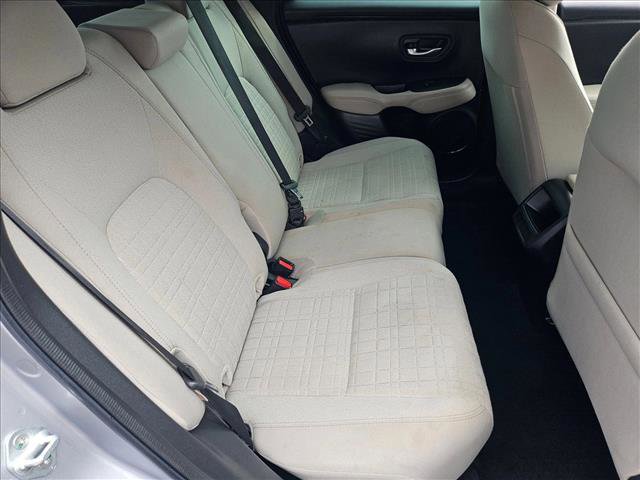 Used 2023 Honda HR-V LX image 16