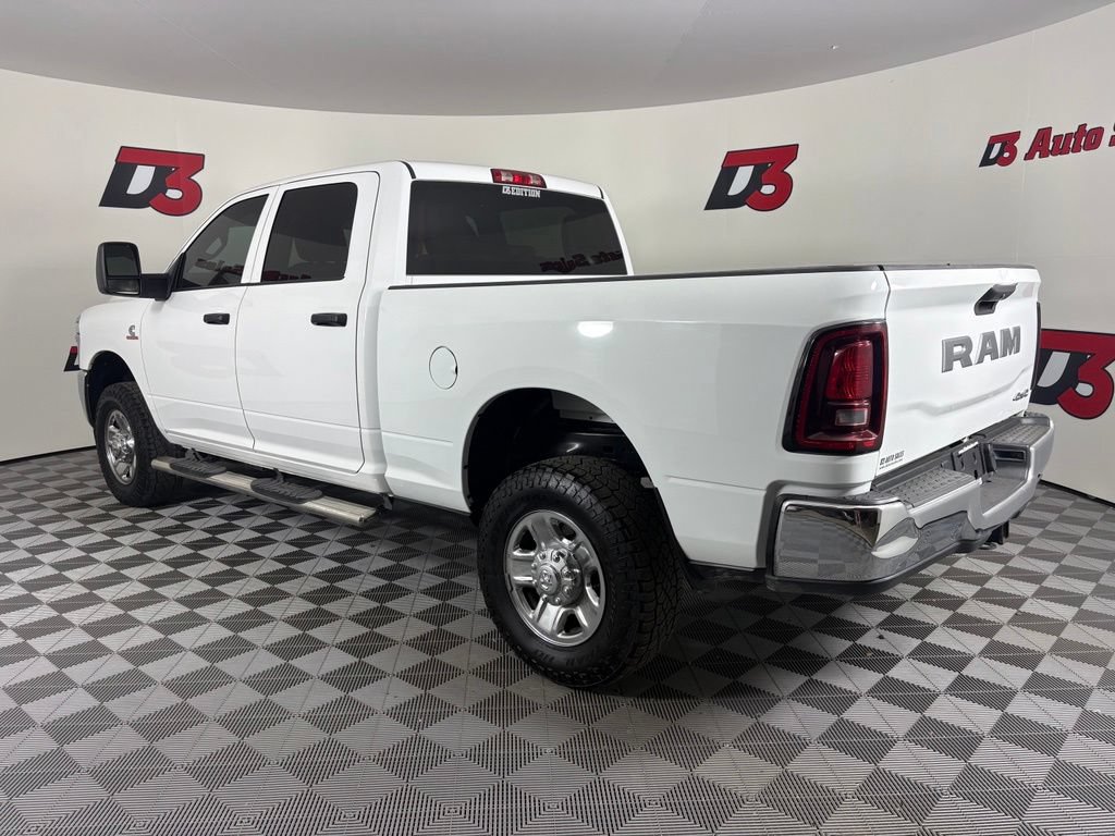 Used 2025 RAM 2500 Tradesman w/ Chrome Appearance Group AWD/4WD image 4