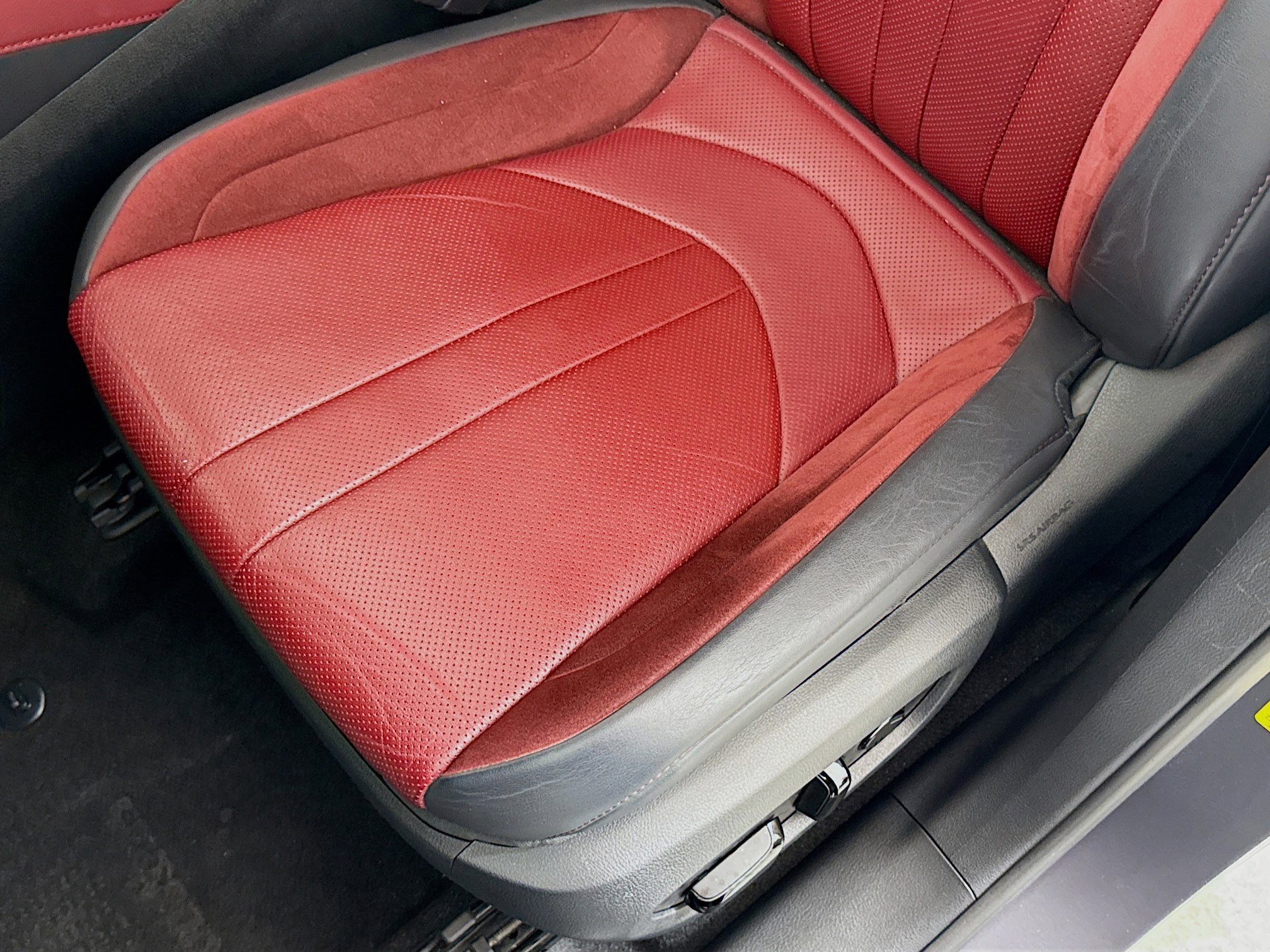 Used 2023 Lexus RX 500h F Sport AWD/4WD image 21