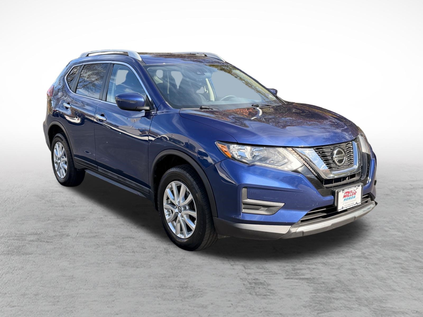 Used 2019 Nissan Rogue S w/ Special Edition Package AWD/4WD image 3