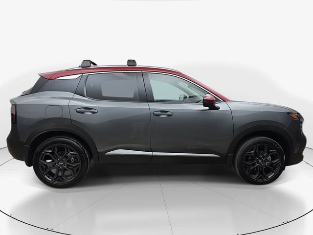 New 2026 Nissan Kicks SR w/ Cold Weather Package AWD/4WD image 3