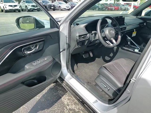 Used 2025 Acura ADX A-Spec image 13