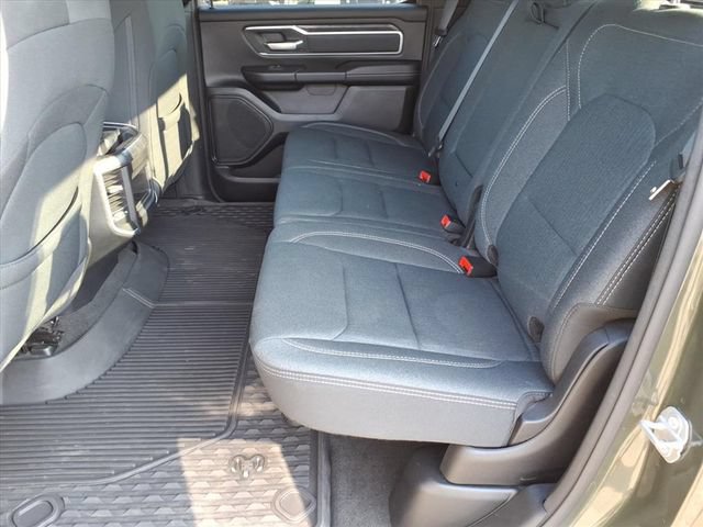 Used 2020 RAM 1500 Big Horn AWD/4WD image 12