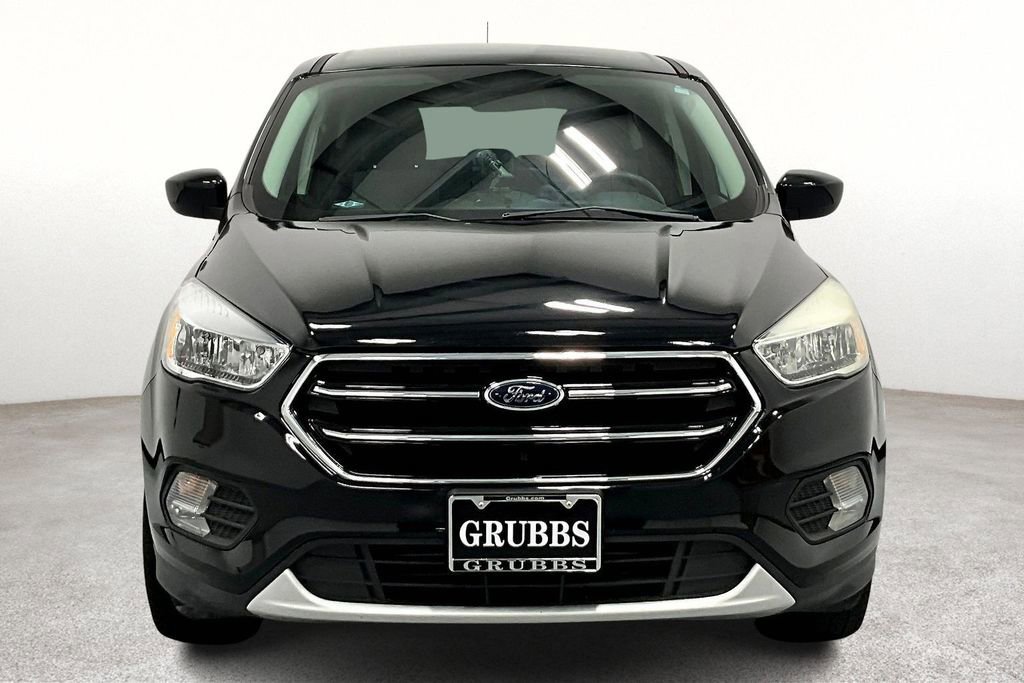 Used 2017 Ford Escape SE image 5