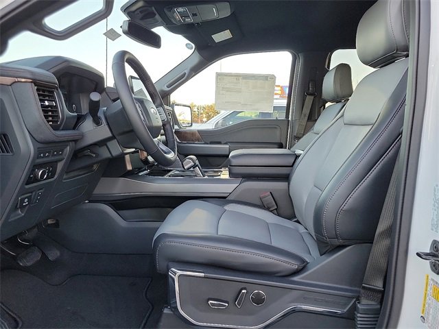 New 2023 Ford F150 Lightning Lariat image 6