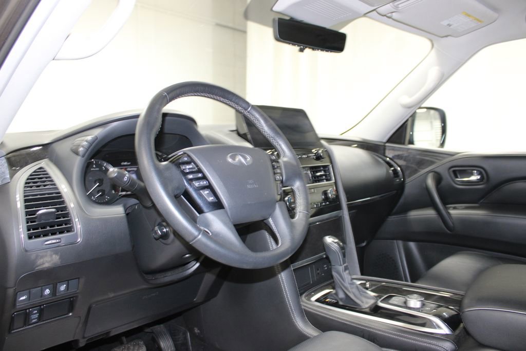 Used 2024 INFINITI QX80 Luxe image 18