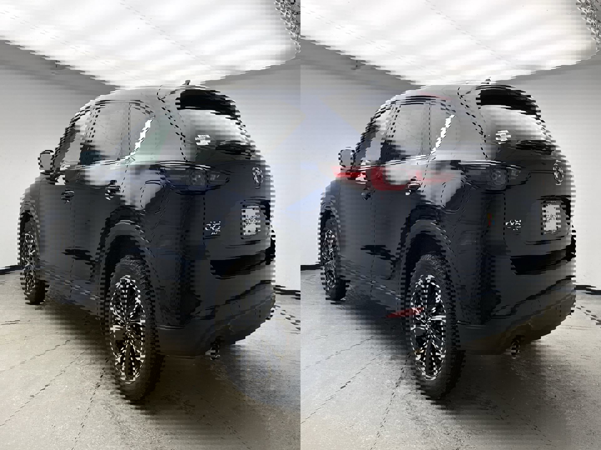 Used 2023 MAZDA CX-5 AWD 2.5 S w/ Premium Plus Pkg image 3