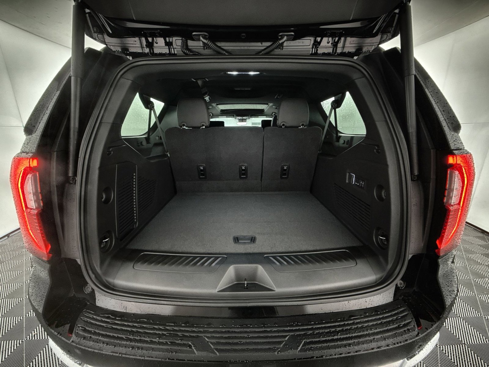 New 2026 GMC Yukon XL Elevation w/ Elevation Premium Package image 27