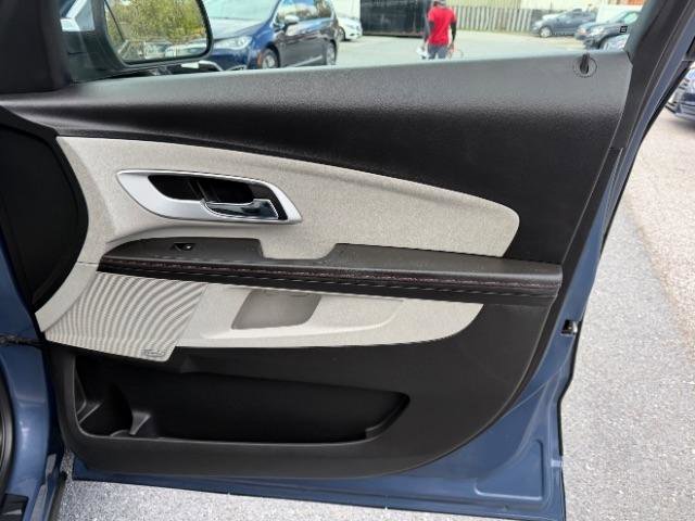 Used 2011 Chevrolet Equinox LTZ image 35