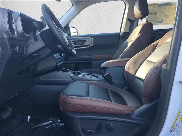 New 2025 Ford Bronco Sport Outer Banks image 4