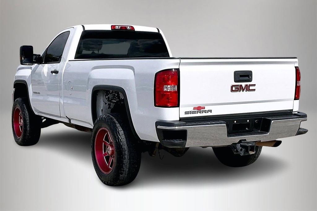 Used 2017 GMC Sierra 2500 4x4 Regular Cab w/ Sierra Convenience Package image 4