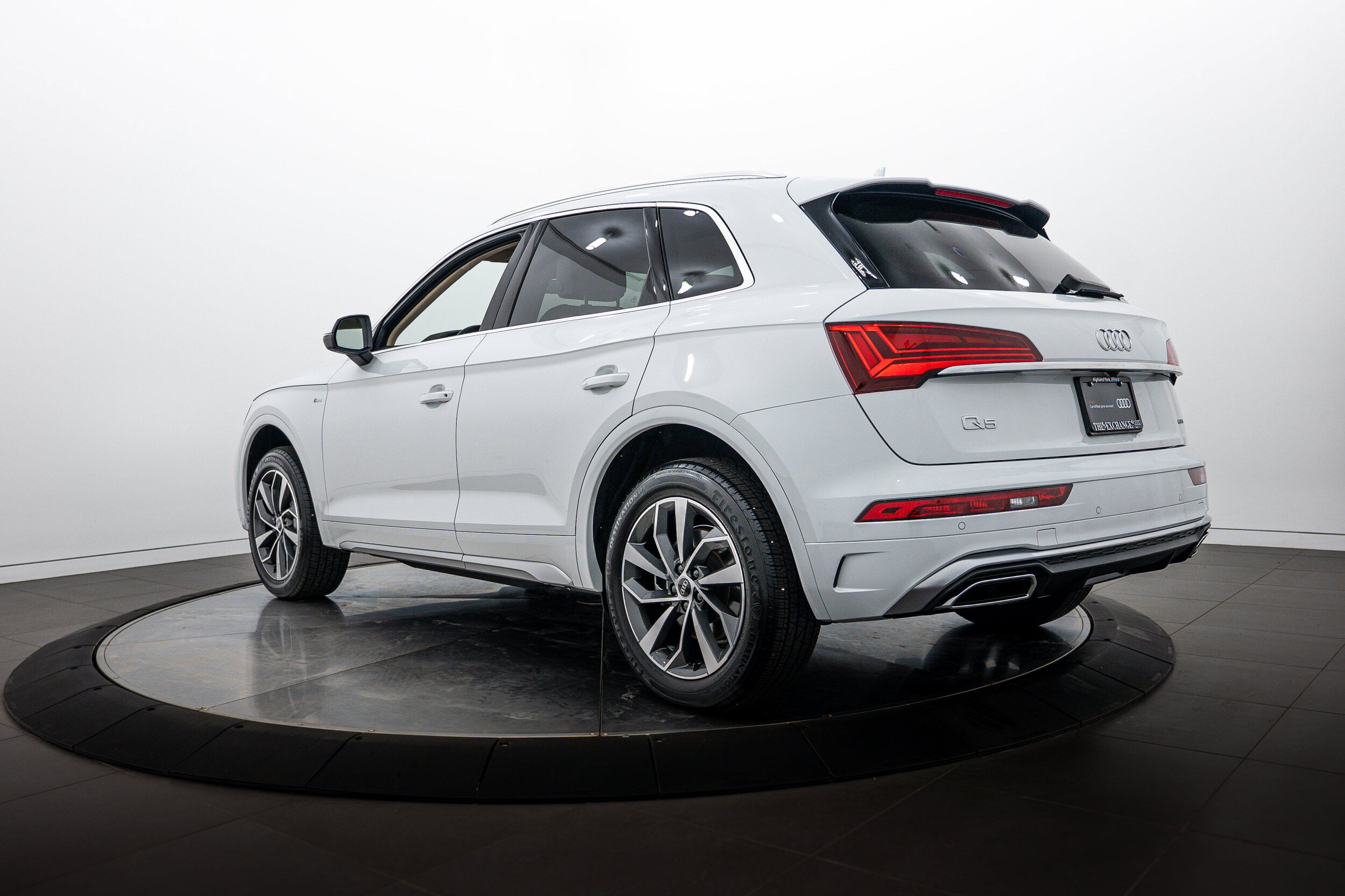 Certified 2024 Audi Q5 2.0T Premium Plus AWD/4WD image 5