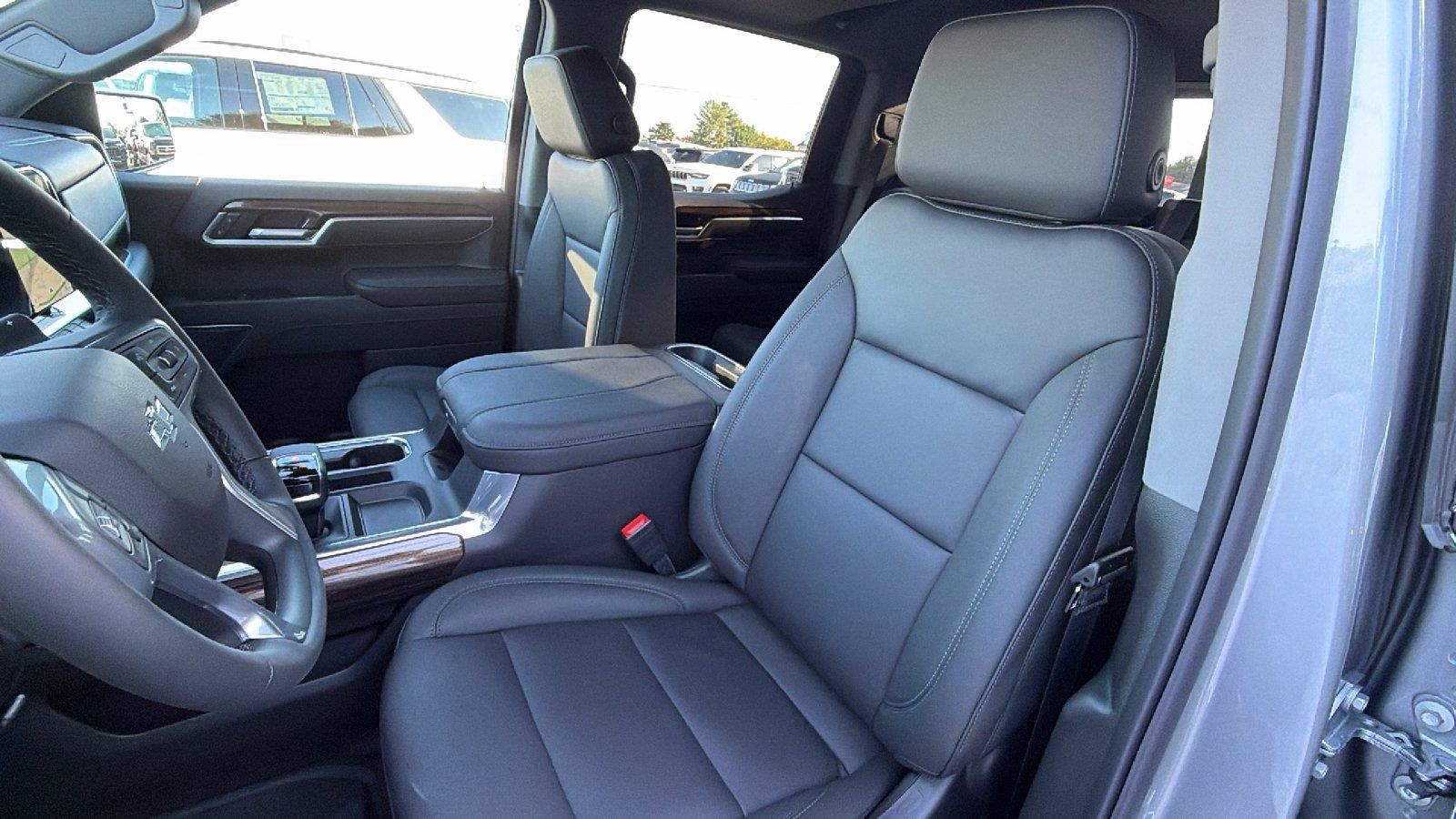 New 2026 Chevrolet Silverado 1500 LT Trail Boss w/ LT Trail Boss Premium Package AWD/4WD image 5