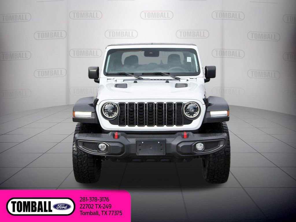 Used 2024 Jeep Gladiator Rubicon w/ Technology Group image 2