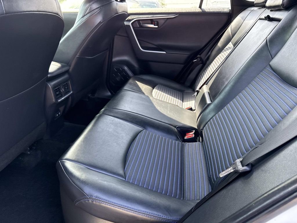Used 2021 Toyota RAV4 XSE image 15