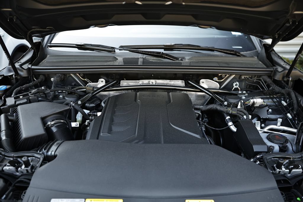 New 2026 Audi Q5 Premium AWD/4WD image 32