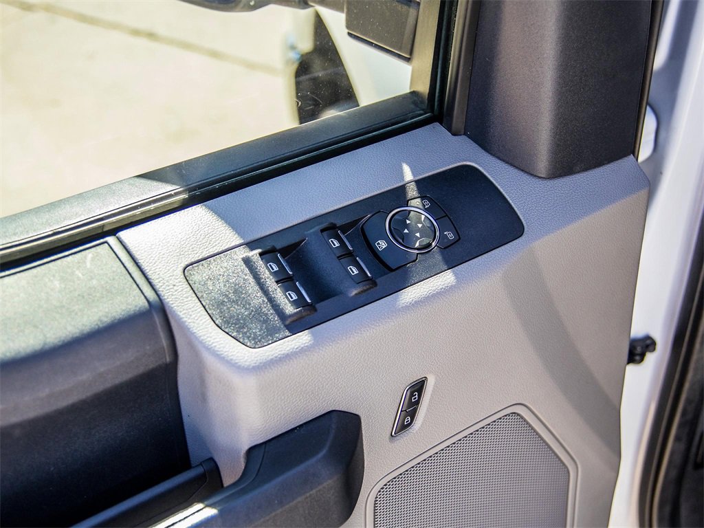 Used 2022 Ford F250 XL w/ Power Equipment Group image 24