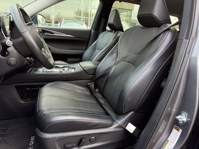 Used 2023 INFINITI QX60 Luxe w/ Cargo Package AWD/4WD image 18