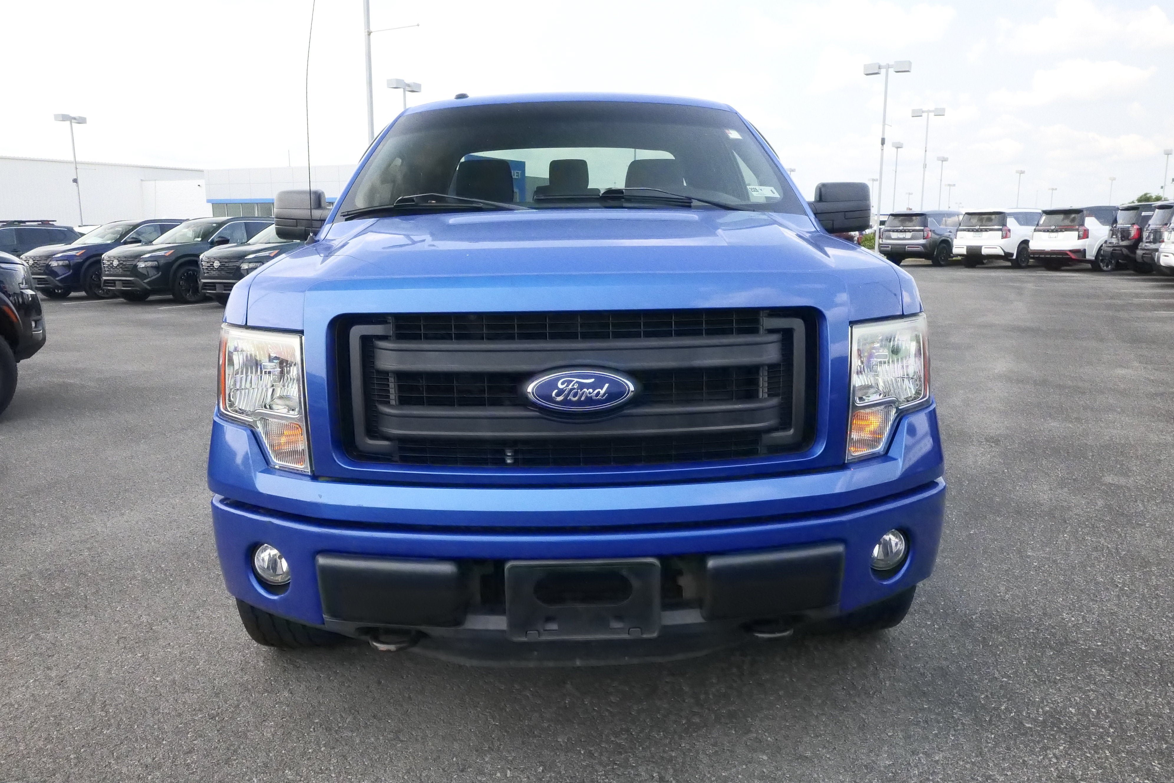 Used 2013 Ford F150 STX w/ Mid Equipment Group AWD/4WD image 3