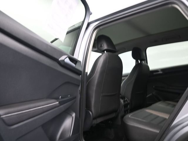 Used 2024 Volkswagen Taos SEL image 15