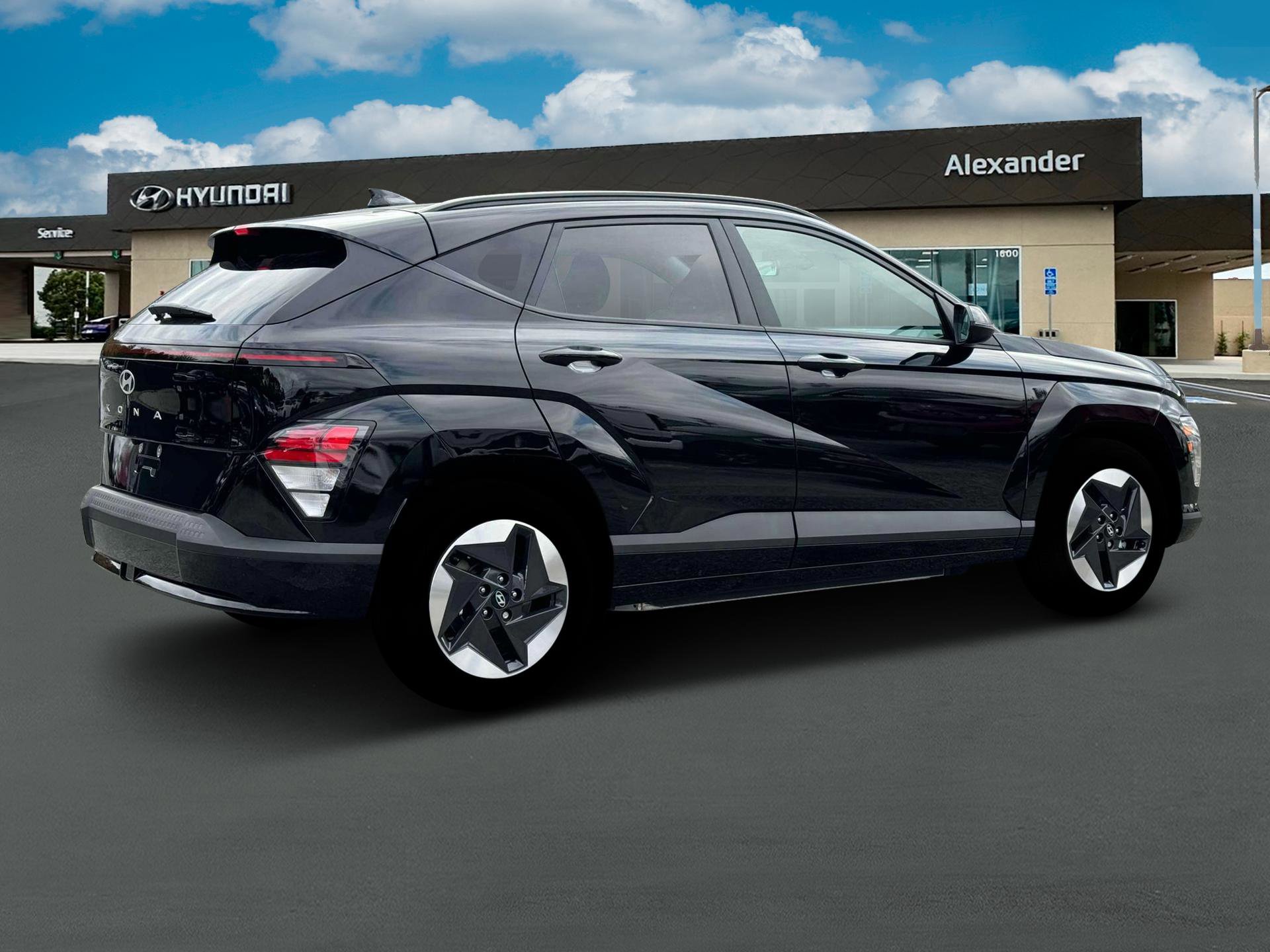 New 2025 Hyundai Kona SEL image 8