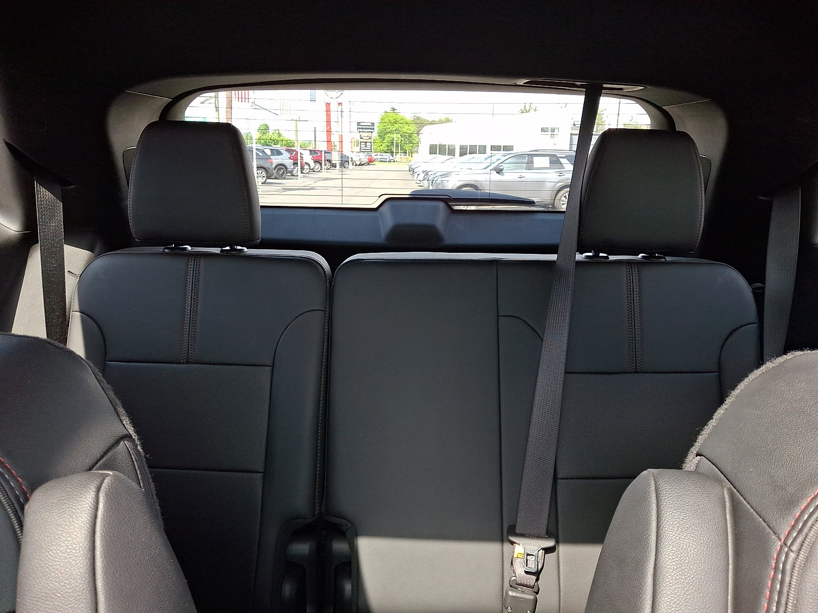 Used 2023 Chevrolet Traverse RS w/ LPO, Floor Liner Package AWD/4WD image 13