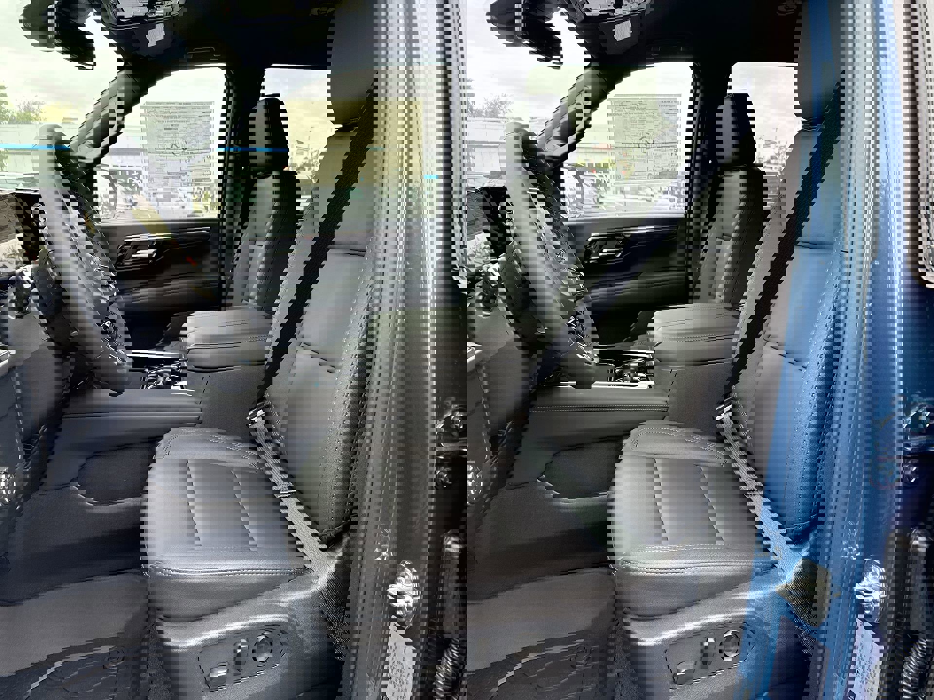 New 2026 Chevrolet Suburban LT w/ Comfort Package image 53