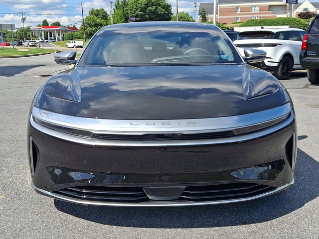 Used 2022 Lucid Air Dream Edition AWD/4WD video 2