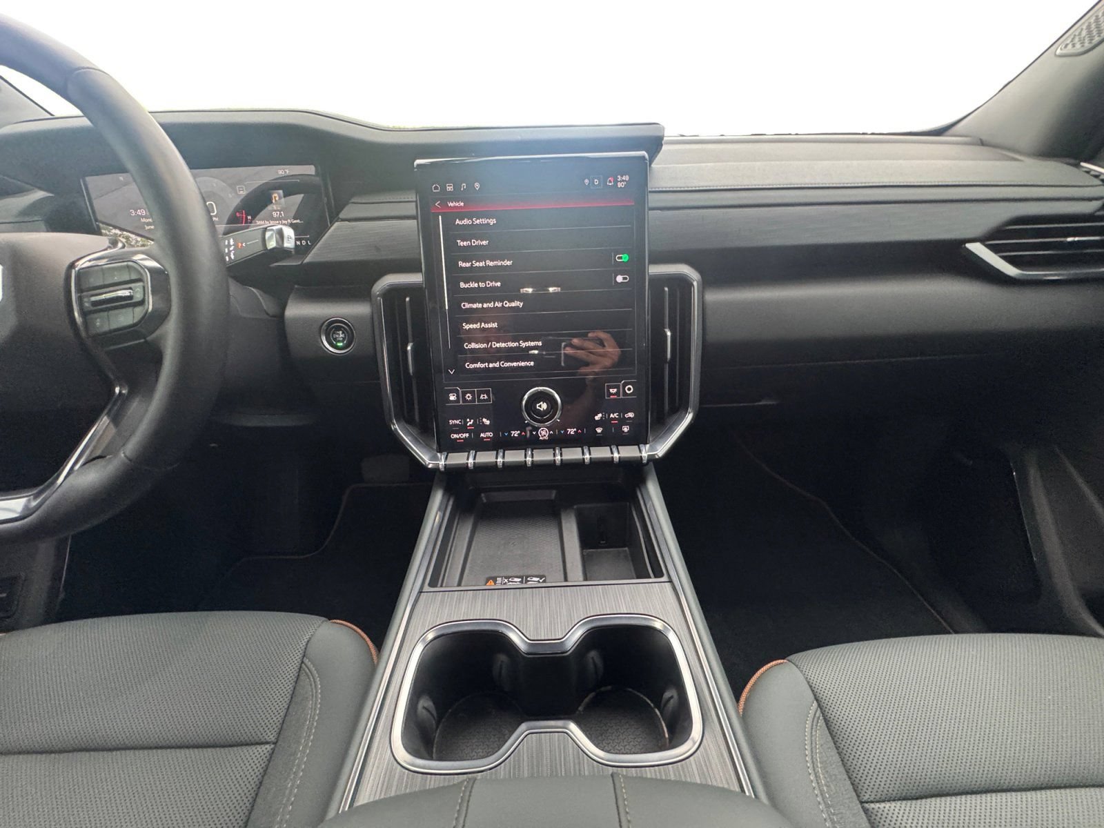 Certified 2024 GMC Acadia AT4 AWD/4WD image 12