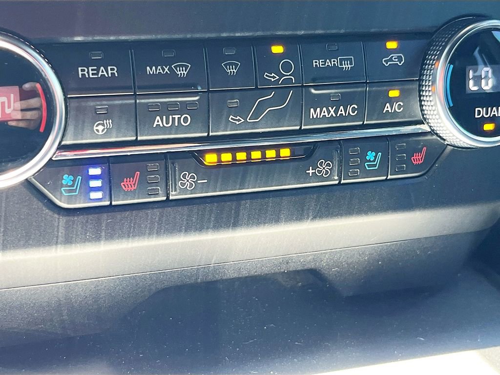 Used 2020 Ford Expedition XLT w/ Equipment Group 202A RWD image 19
