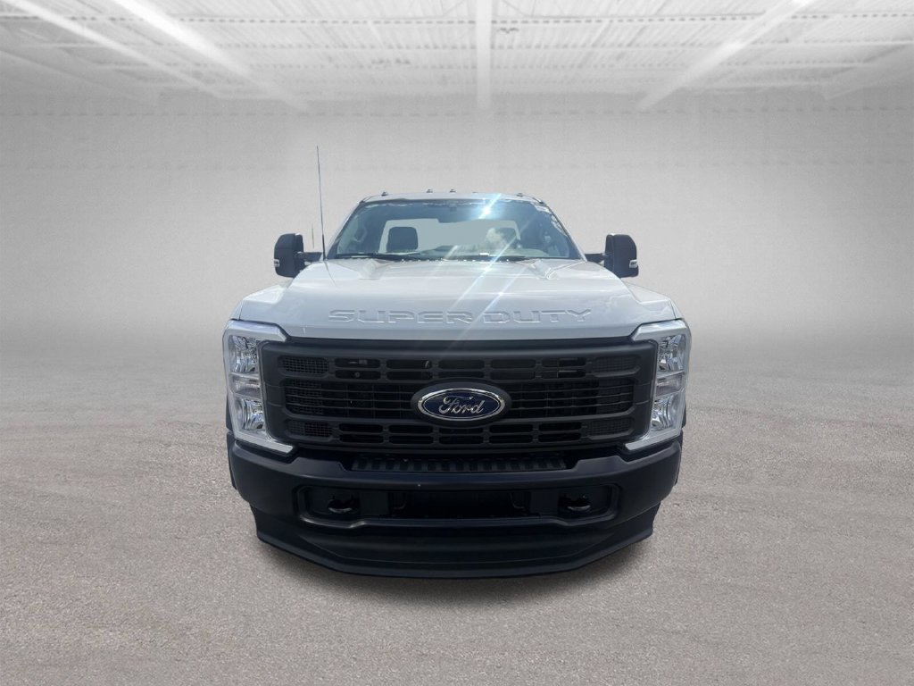 New 2026 Ford F550 Luxury RWD image 10