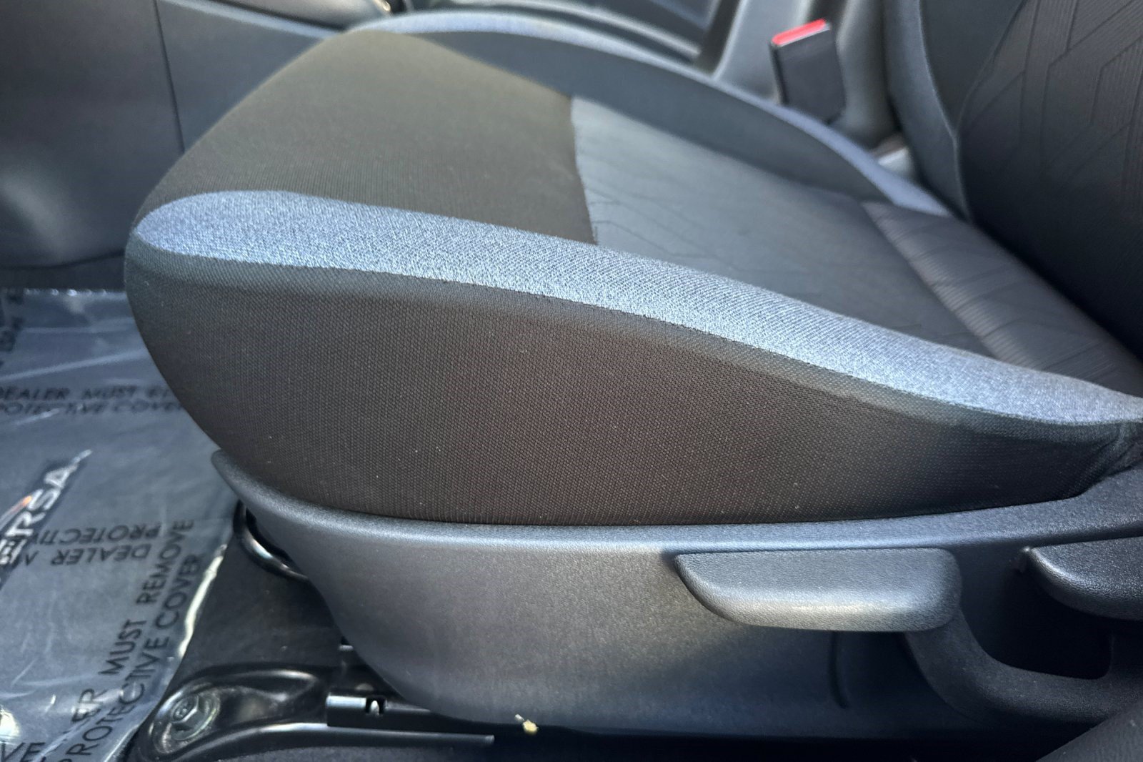 Used 2024 Nissan Versa SV FWD image 15