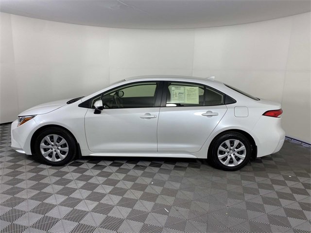 Used 2023 Toyota Corolla LE w/ Carpet Mat Package (TMS) image 5