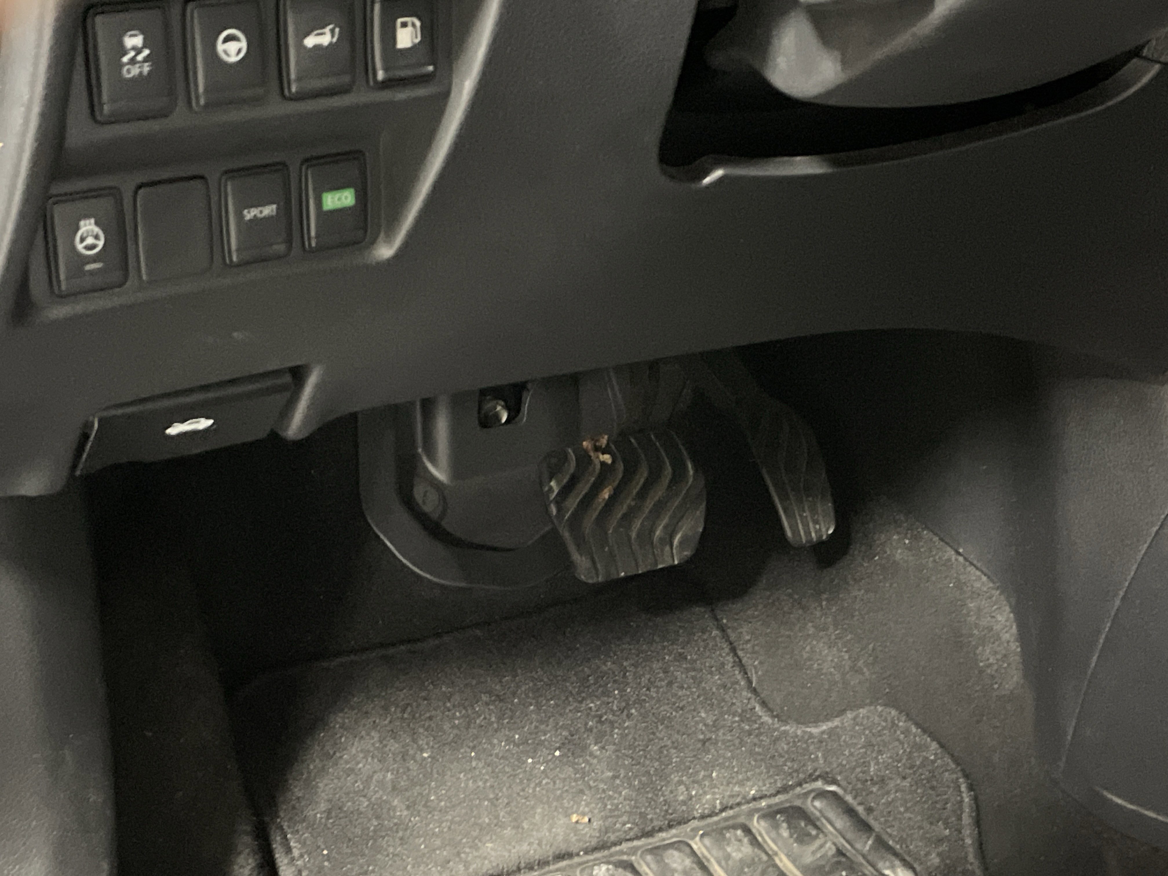 Used 2020 Nissan Rogue SL image 17